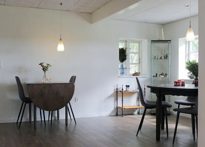 Sunbjerre Bed & Breakfast