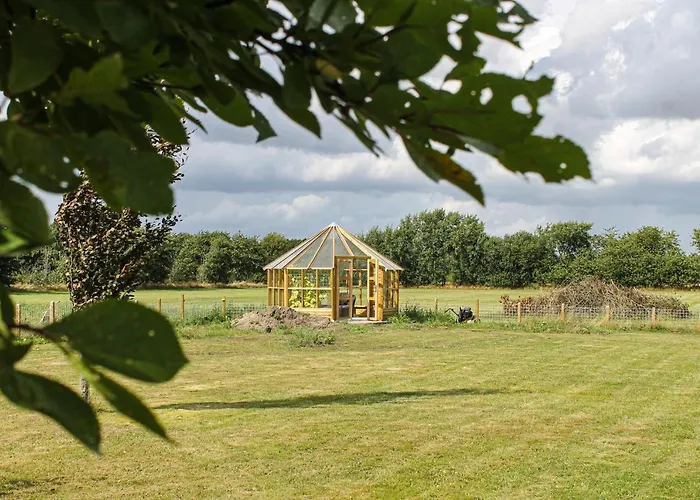 Sunbjerre Bed & Breakfast *