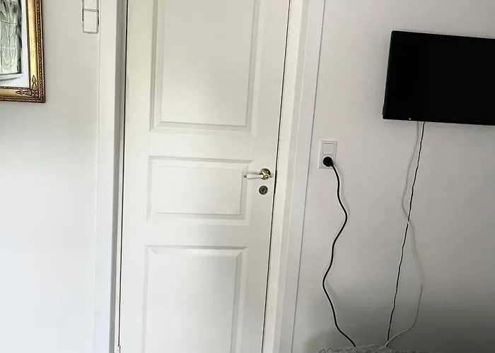 Sunbjerre Bed & Breakfast *